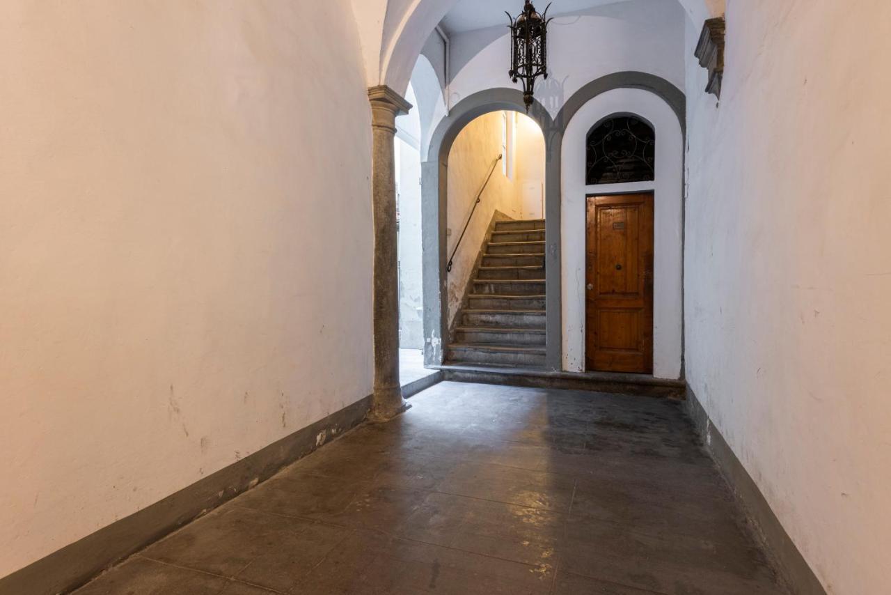 Pitti - Tuscan Charming Apartment Флоренция Экстерьер фото